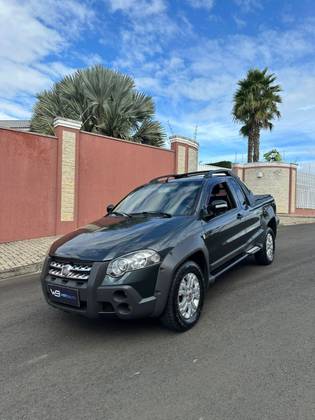FIAT STRADA 1.8 MPI ADVENTURE CE 16V FLEX 2P MANUAL FIAT STRADA 1.8 MPI ADVENTURE CE 16V FLEX 2P MANUAL